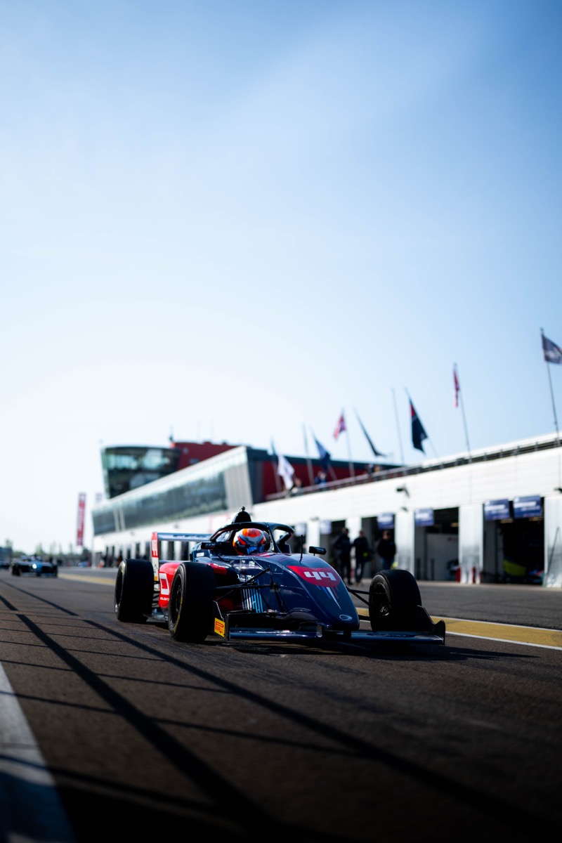 Jack Iliffe F4 car in pit lane, front-facing view